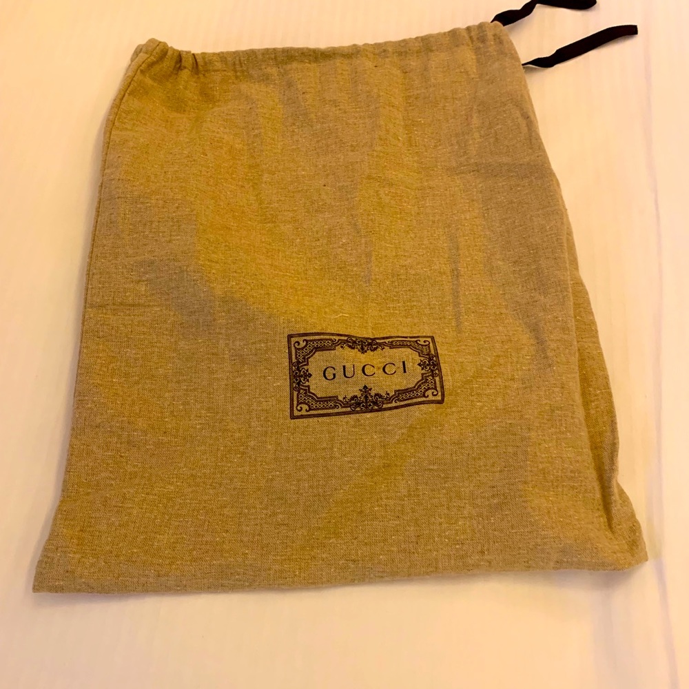Brand new Gucci authentic dust bag , must have!